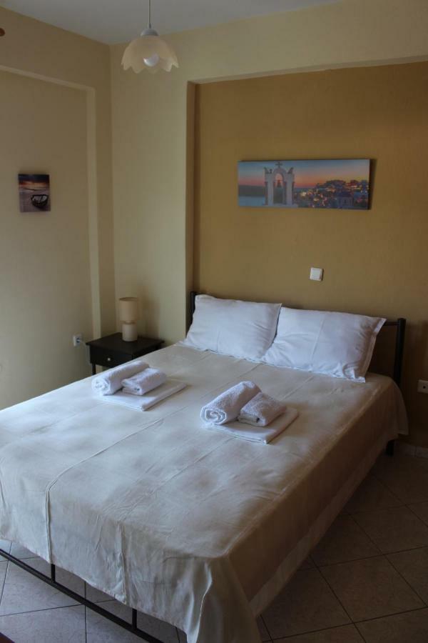 Paralia Ofriniou Gr Sunrise Apartments 3 Zewnętrze zdjęcie